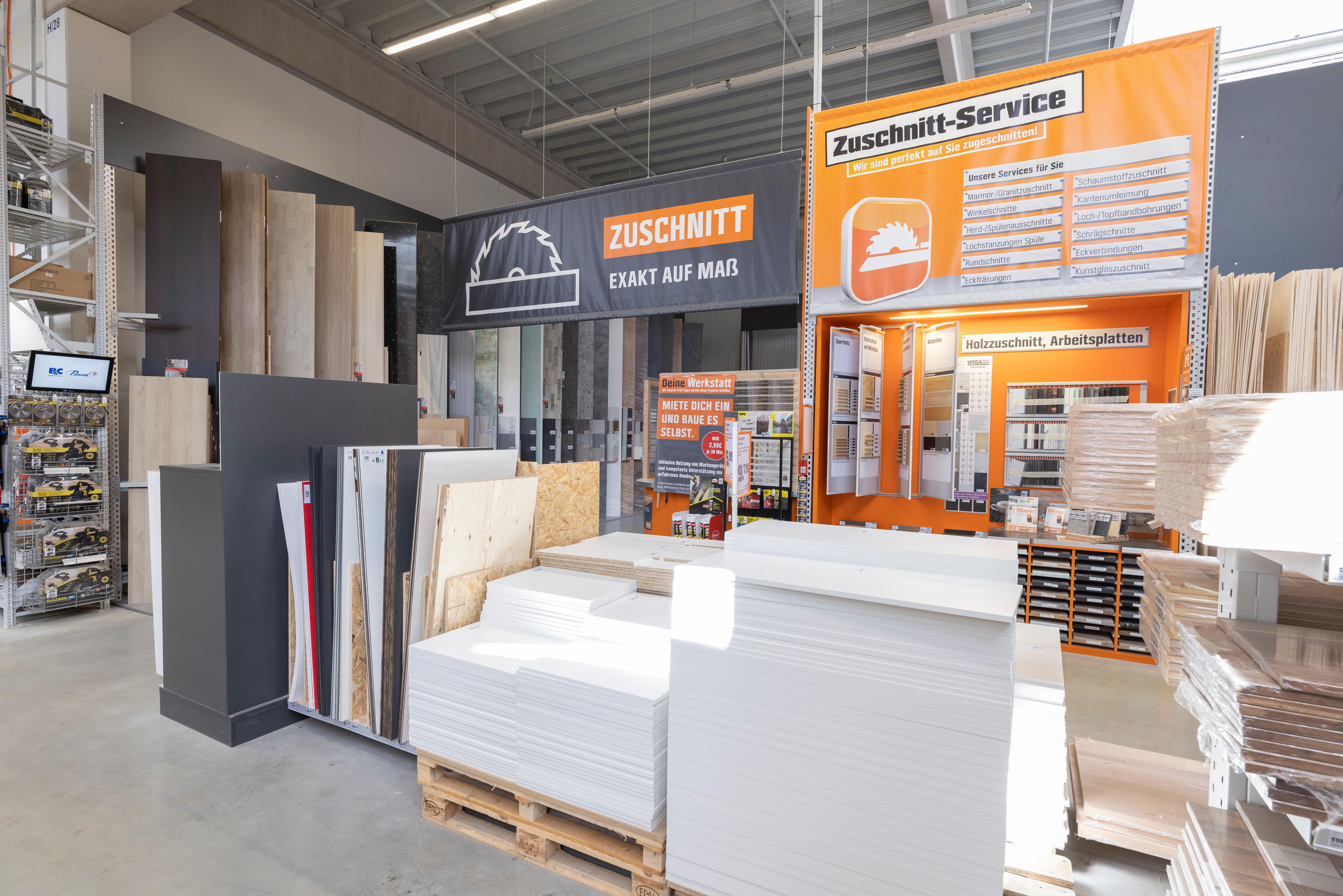 OBI Holzzuschnitt-Service im Markt Schwarzenberg