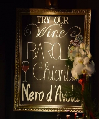The Blackboard - Italian Wine Bar